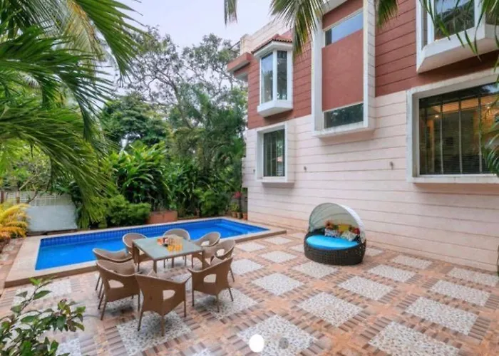 Luxury 9Bhk Villa With Private Pool Near Candolim